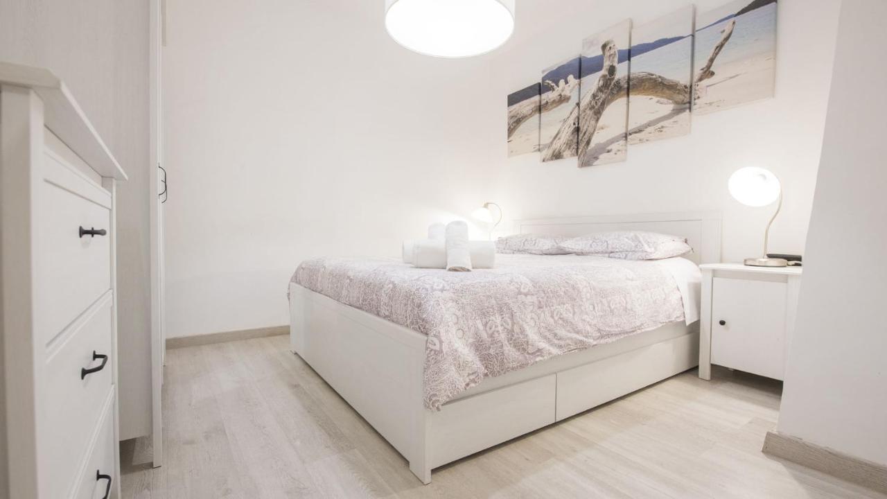 La Casa Purpura - Aloha Toledo